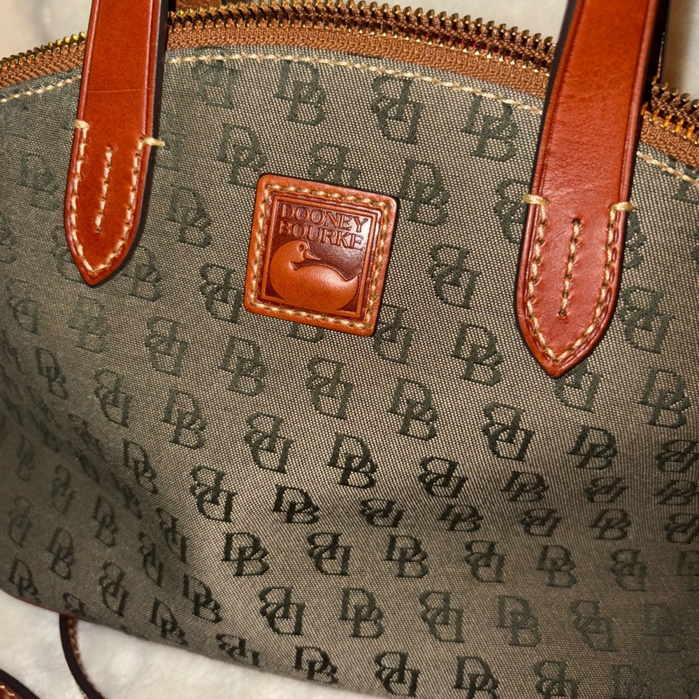 NWOT Dooney & Bourke Green and Brown Ruby Satchel Crossbody Bag - Picture 2 of 5
